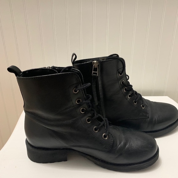 Steve Madden combat boots - Picture 10 of 10